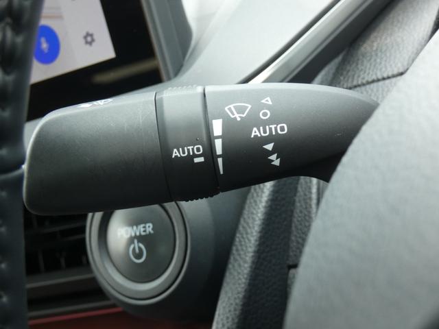 プリウス Z セーフティセンス トヨタチームメイト Bスポットモニター 12.3インチディスプレイオーディオ フルセグ ETC2.0 バックカメラ 革シート デジタルインナーミラー パワーバックドア ワンオーナー(54枚目)