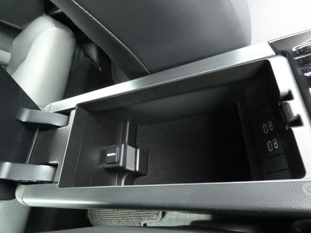 プリウス Z セーフティセンス トヨタチームメイト Bスポットモニター 12.3インチディスプレイオーディオ フルセグ ETC2.0 バックカメラ 革シート デジタルインナーミラー パワーバックドア ワンオーナー(60枚目)