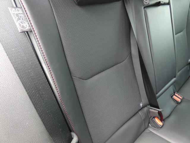 プリウス Z セーフティセンス トヨタチームメイト Bスポットモニター 12.3インチディスプレイオーディオ フルセグ ETC2.0 バックカメラ 革シート デジタルインナーミラー パワーバックドア ワンオーナー(70枚目)