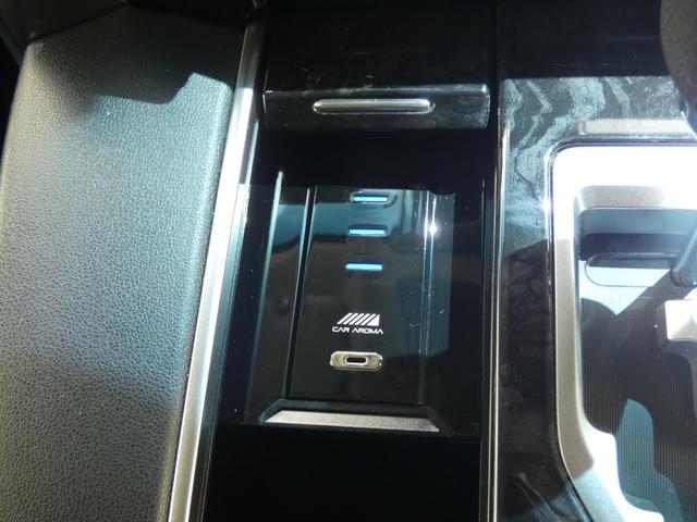 ヴェルファイア ２．５Ｚ　後期　セーフティセンス　後席モニター　両側電動スライドドア　２眼ＬＥＤヘッドランプ　純正ナビ　フルセグ　バックカメラ　ＥＴＣ　ドラレコ　ＨＤＭＩ　ソナー　リラックスキャプテンシート　純正１８インチＡＷ（57枚目）