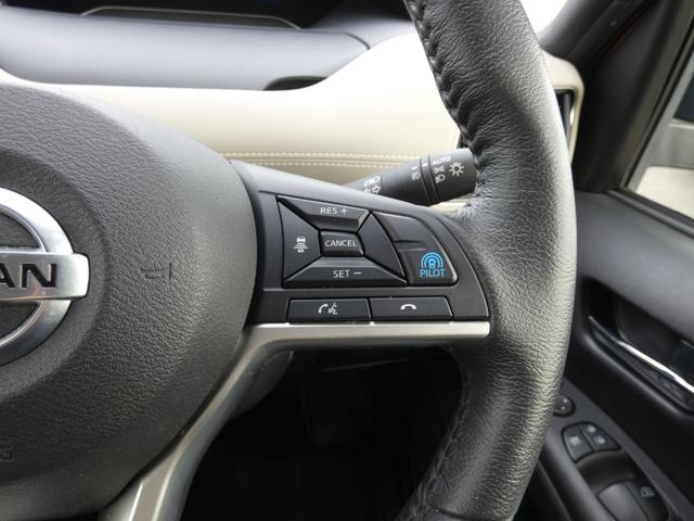 セレナ ｅ－パワー　ハイウェイスターＶ　後期　後席モニター　両側パワスラ　全方位運転支援システム　純正ナビ　フルセグ　ＥＴＣ　全周囲カメラ　ステアリングヒーター　シートヒーター　デジタルインナーミラー　ＢＳＭ　アダプティブＬＥＤヘッドランプ（6枚目）