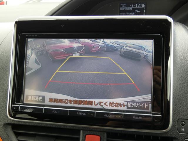 ヴォクシー ＺＳ　両側パワースライドドア　後席モニター　純正ナビ　フルセグ　ＥＴＣ　バックカメラ　ドライブレコーダー　ＬＥＤヘッドランプ　サンルーフ　ガラスルーフ　純正１６インチナビ　禁煙車（8枚目）