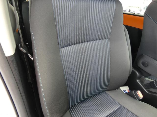 ヴォクシー ＺＳ　両側パワースライドドア　後席モニター　純正ナビ　フルセグ　ＥＴＣ　バックカメラ　ドライブレコーダー　ＬＥＤヘッドランプ　サンルーフ　ガラスルーフ　純正１６インチナビ　禁煙車（44枚目）