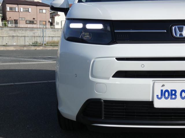 フリード e:HEVエアー EX ホンダセンシング 両側パワースライドドア ハーフレザーシート シートヒーター フルLEDヘッドランプ メモリーナビ フルセグ バックカメラ 純正15インチAW ウォークスルー 禁煙車 スマートキー(24枚目)