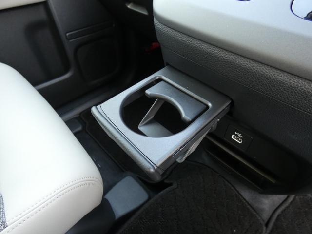 フリード e:HEVエアー EX ホンダセンシング 両側パワースライドドア ハーフレザーシート シートヒーター フルLEDヘッドランプ メモリーナビ フルセグ バックカメラ 純正15インチAW ウォークスルー 禁煙車 スマートキー(49枚目)