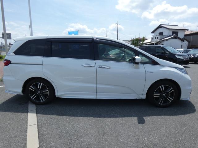 オデッセイハイブリッド ハイブリッドアブソルート・EXホンダセンシング ホンダセンシング 両側電動スライドドア 後席モニター Bスポットモニター ハーフレザーシート 純正ナビ フルセグ 全周囲カメラ ETC LEDヘッドランプ 純正17インチAW パワーシート オットマン(14枚目)