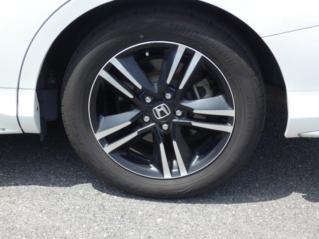 オデッセイハイブリッド ハイブリッドアブソルート・EXホンダセンシング ホンダセンシング 両側電動スライドドア 後席モニター Bスポットモニター ハーフレザーシート 純正ナビ フルセグ 全周囲カメラ ETC LEDヘッドランプ 純正17インチAW パワーシート オットマン(37枚目)