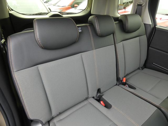 フリード クロスター　両側パワースライドドア　ホンダセンシング　前後ソナー　ＬＥＤヘッドランプ　シートヒーター　ハーフレザーシート　純正１５インチＡＷ　ワンオーナー　禁煙車（7枚目）