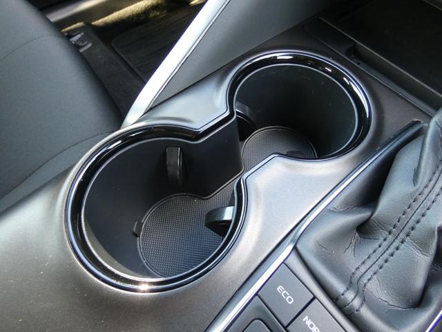 カムリ Ｘ　後期　セーフティセンス　９インチディスプレイオーディオ　ＥＴＣ　バックカメラ　前後ドライブレコーダー　ＬＥＤヘッドランプ　前後ソナー　禁煙車（52枚目）