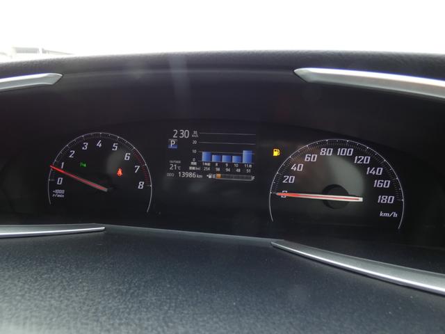 シエンタ ファンベースＧ　後期　セーフティセンス　両側パワースライドドア　純正ナビ　バックカメラ　ＥＴＣ　ドライブレコーダー　ＴＶ視聴可　前後ソナー　Ｂｌｕｅｔｏｏｔｈ　スマートキー　禁煙車（11枚目）