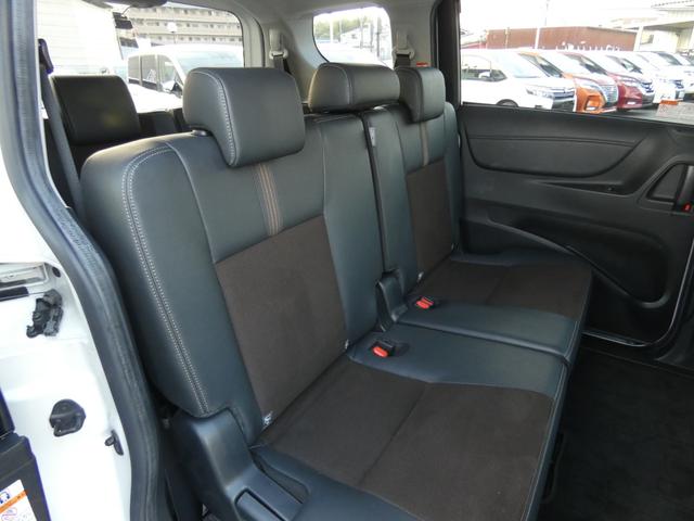 シエンタ ハイブリッドＧ　クエロ　後期　セーフティセンス　両側電動スライドドア　クルーズコントロール　ハーフレザーシート　純正９インチナビ　フルセグ　バックカメラ　ＥＴＣ２．０　ドラレコ　ＬＥＤヘッドランプ　純正１５インチＡＷ　ソナー（73枚目）