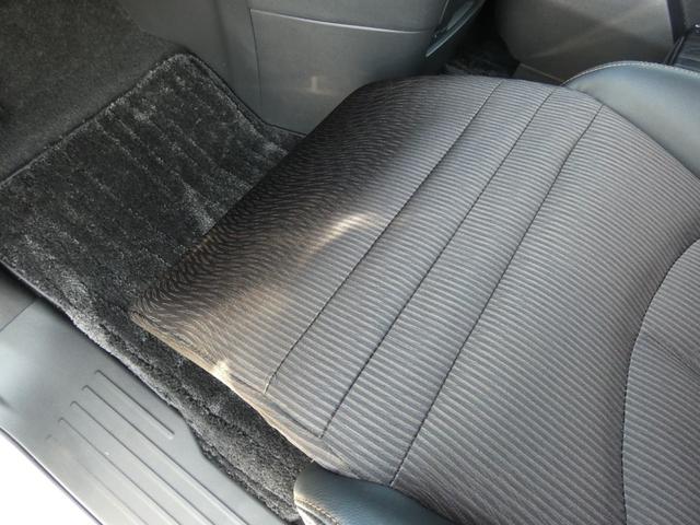 エルグランド ２５０ハイウェイスターＳ　アーバンクロム　後期　両側パワスラ　ハーフレザーシート　クルーズコントロール　全周囲カメラ　カーウイングス対応ＨＤＤナビ　フルセグ　ドラレコ　ＥＴＣ　ＤＶＤ　ＬＥＤヘッドランプ　純正１８インチＡＷ　前後ソナー（64枚目）