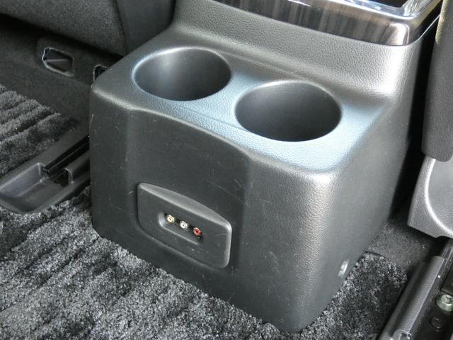 エルグランド ２５０ハイウェイスターＳ　アーバンクロム　後期　両側パワスラ　ハーフレザーシート　クルーズコントロール　全周囲カメラ　カーウイングス対応ＨＤＤナビ　フルセグ　ドラレコ　ＥＴＣ　ＤＶＤ　ＬＥＤヘッドランプ　純正１８インチＡＷ　前後ソナー（67枚目）