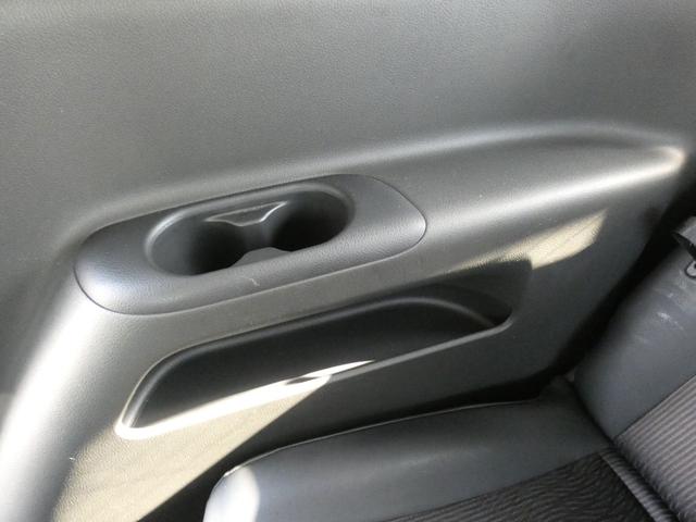 エルグランド ２５０ハイウェイスターＳ　アーバンクロム　後期　両側パワスラ　ハーフレザーシート　クルーズコントロール　全周囲カメラ　カーウイングス対応ＨＤＤナビ　フルセグ　ドラレコ　ＥＴＣ　ＤＶＤ　ＬＥＤヘッドランプ　純正１８インチＡＷ　前後ソナー（75枚目）