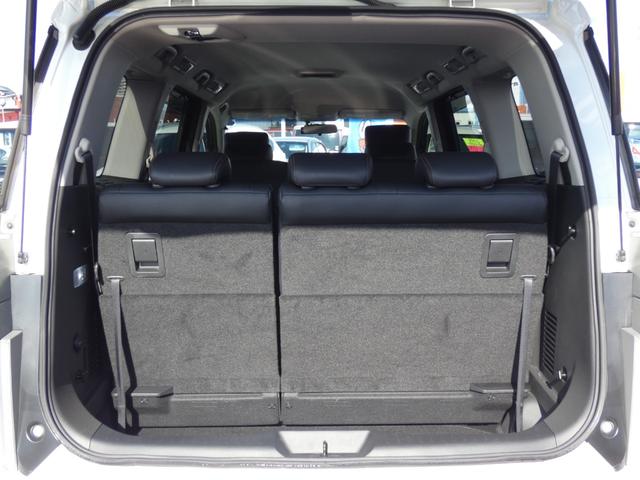 エルグランド ２５０ハイウェイスターＳ　アーバンクロム　後期　両側パワスラ　ハーフレザーシート　クルーズコントロール　全周囲カメラ　カーウイングス対応ＨＤＤナビ　フルセグ　ドラレコ　ＥＴＣ　ＤＶＤ　ＬＥＤヘッドランプ　純正１８インチＡＷ　前後ソナー（76枚目）