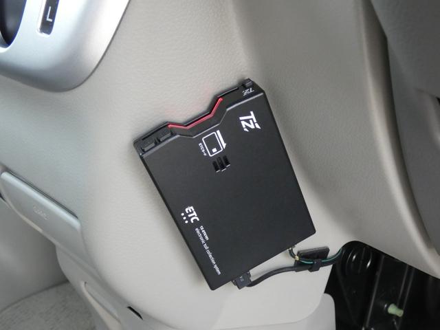 エブリイワゴン PZターボ ハイルーフ セーフティサポート パワースライドドア メモリーナビ フルセグ ETC Rソナー バックカメラ ドラレコ シートヒーター HIDヘッドライト アイドリングストップ 純正14インチAW(9枚目)