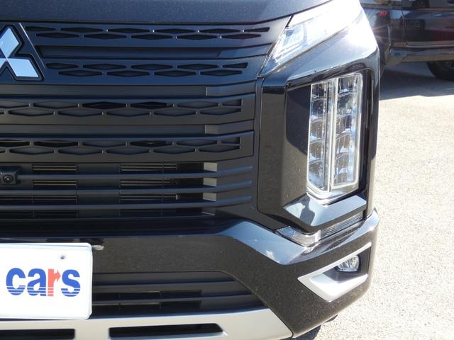 デリカＤ：５ Ｐ　両側パワスラ　１０．１型ナビ　フルセグ　ＥＴＣ　レーダークルーズ　衝突軽減　ＢＳＭ　パワーバックドア　パワーシート　純正１８インチＡＷ　ステアリングヒーター　シートヒーター　ドラレコ　プッシュスタート（25枚目）