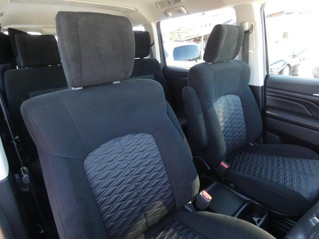 デリカＤ：５ Ｐ　両側パワスラ　１０．１型ナビ　フルセグ　ＥＴＣ　レーダークルーズ　衝突軽減　ＢＳＭ　パワーバックドア　パワーシート　純正１８インチＡＷ　ステアリングヒーター　シートヒーター　ドラレコ　プッシュスタート（42枚目）