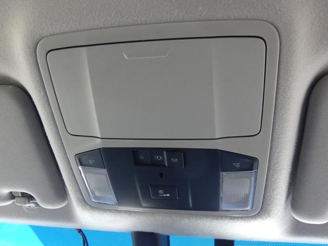 デリカＤ：５ Ｐ　両側パワスラ　１０．１型ナビ　フルセグ　ＥＴＣ　レーダークルーズ　衝突軽減　ＢＳＭ　パワーバックドア　パワーシート　純正１８インチＡＷ　ステアリングヒーター　シートヒーター　ドラレコ　プッシュスタート（64枚目）