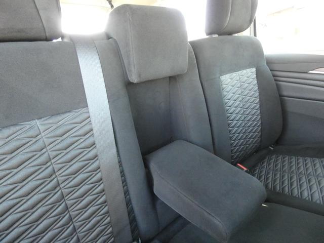 デリカＤ：５ Ｐ　両側パワスラ　１０．１型ナビ　フルセグ　ＥＴＣ　レーダークルーズ　衝突軽減　ＢＳＭ　パワーバックドア　パワーシート　純正１８インチＡＷ　ステアリングヒーター　シートヒーター　ドラレコ　プッシュスタート（74枚目）