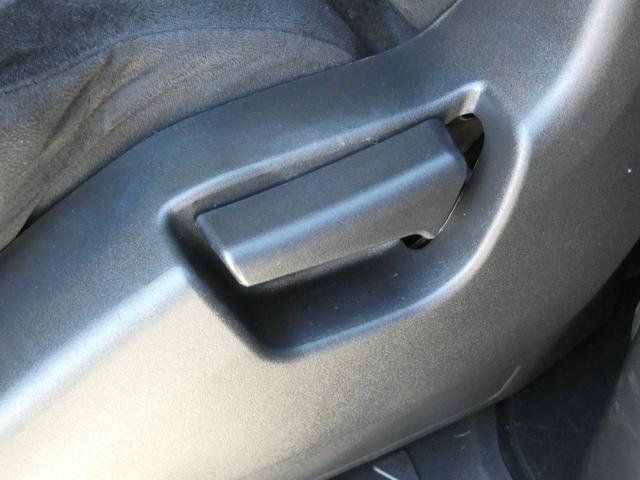 デリカＤ：５ Ｐ　両側パワスラ　１０．１型ナビ　フルセグ　ＥＴＣ　レーダークルーズ　衝突軽減　ＢＳＭ　パワーバックドア　パワーシート　純正１８インチＡＷ　ステアリングヒーター　シートヒーター　ドラレコ　プッシュスタート（78枚目）