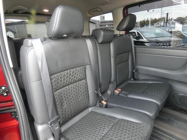 セレナ e-パワー ハイウェイスターV 防水シート車 後席モニター 全方位運転支援システム 両側パワスラ 純正12.3インチコネクトナビ フルセグ ETC2.0 全周囲カメラ デジタルインナーミラー 前後ソナー 前後ドラレコ BSM 禁煙車(7枚目)