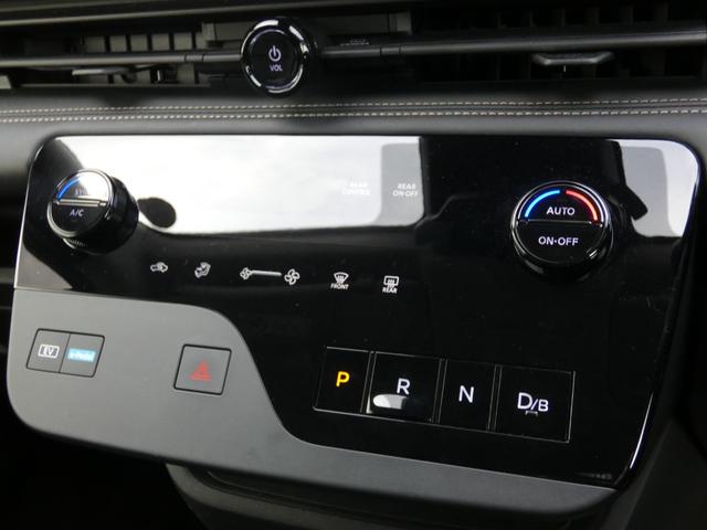 セレナ e-パワー ハイウェイスターV 防水シート車 後席モニター 全方位運転支援システム 両側パワスラ 純正12.3インチコネクトナビ フルセグ ETC2.0 全周囲カメラ デジタルインナーミラー 前後ソナー 前後ドラレコ BSM 禁煙車(9枚目)