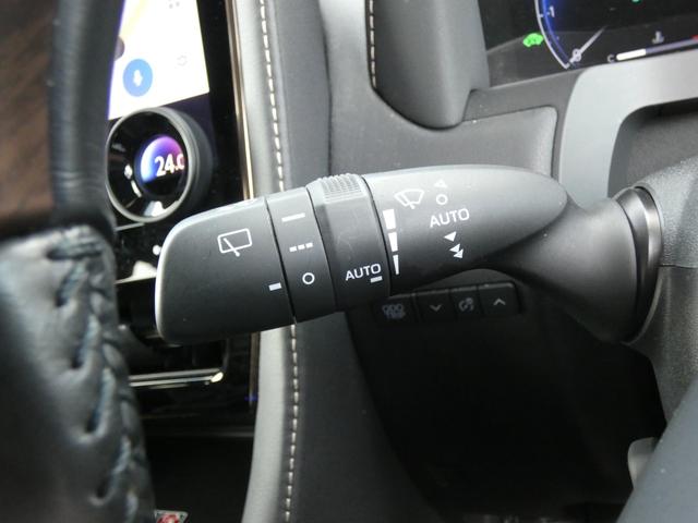 アルファードハイブリッド Ｚ　１４型ディスプレイオーディオ　１２．１型後席モニター　ムーンルーフ　セーフティセンス　全周囲カメラ　ＢＳＭ　ＥＴＣ　ドラレコ　両側パワスラ　パワーバックドア　シートヒーター　ステアリングヒーター（56枚目）