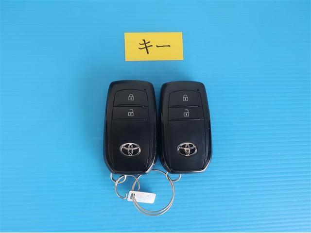 ヤリスクロス ハイブリッドＺ　サイドエアバック　誤発進抑制装置　ＥＴＣ付き　１オーナー車　イモビライザ　バックモニタ－　ＡＷ　運転席Ｐシート　クルーズコントロール　横滑り防止装置　助手席エアバッグ　キーレススタート　テレビ　エアロ（27枚目）
