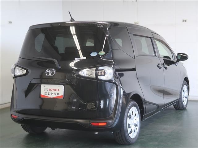 シエンタ Ｘ　ＥＴＣ装備　バックガイドモニター　運転席助手席エアバック　マニュアルエアコン　１オーナー　キーフリーシステム　アイドルストップ　メモリーナビゲーション　横滑防止装置　エアバック付き　ワンセグＴＶ（6枚目）