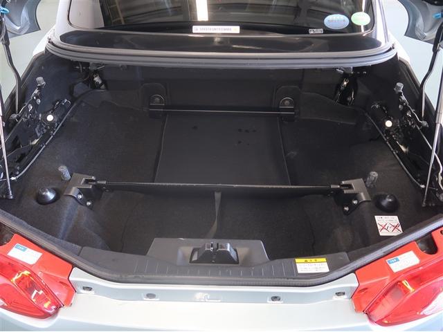 ラゲージスペースの開口部が広く、荷物の積み下ろしが楽々行えます♪