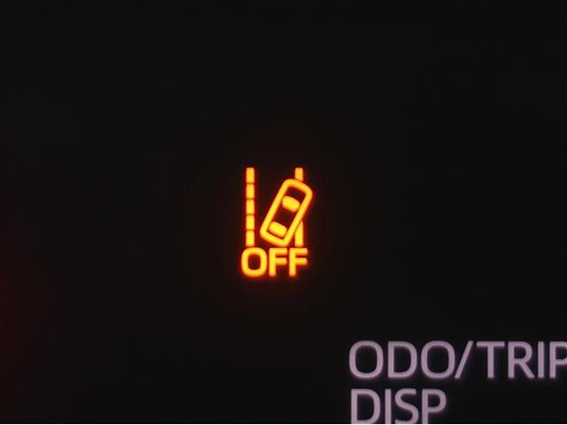 タント Ｘ　アイドリングストップ車　ＡＵＸ接続　ブレーキサポート　ＰＷ　ＰＳ　スマートキーシステム　横滑り防止　ＬＥＤライト　キーレスキー　サイドエアバッグ　Ｂカメラ　エアバッグ　エアコン　盗難警報装置　ＡＢＳ（12枚目）