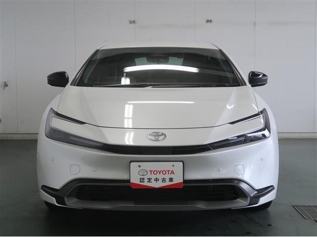 プリウス Ｇ　１オーナー　衝突被害軽減ブレーキ　アイドルストップ　ＬＥＤライト　フルセグＴＶ　ＡＣ１００Ｖ　アルミホイール　クルーズコントロール　ＴＶ　キーフリー　スマキー　カーテンエアバック　エアコン　ＥＳＣ（4枚目）