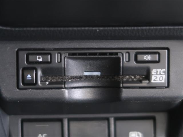 プリウス Ｇ　１オーナー　衝突被害軽減ブレーキ　アイドルストップ　ＬＥＤライト　フルセグＴＶ　ＡＣ１００Ｖ　アルミホイール　クルーズコントロール　ＴＶ　キーフリー　スマキー　カーテンエアバック　エアコン　ＥＳＣ（18枚目）