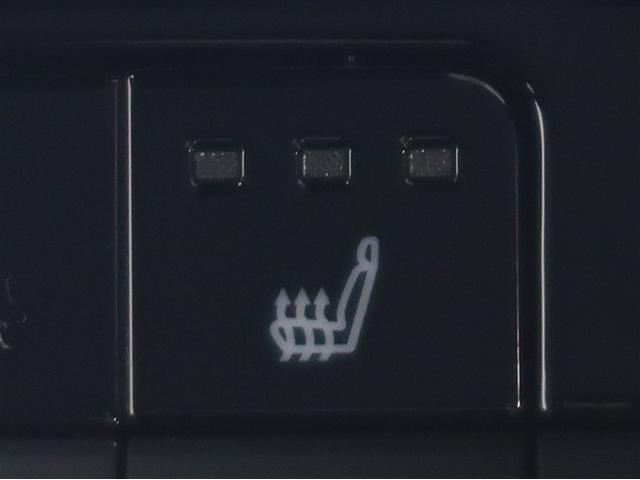 プリウス Ｇ　１オーナー　衝突被害軽減ブレーキ　アイドルストップ　ＬＥＤライト　フルセグＴＶ　ＡＣ１００Ｖ　アルミホイール　クルーズコントロール　ＴＶ　キーフリー　スマキー　カーテンエアバック　エアコン　ＥＳＣ（19枚目）