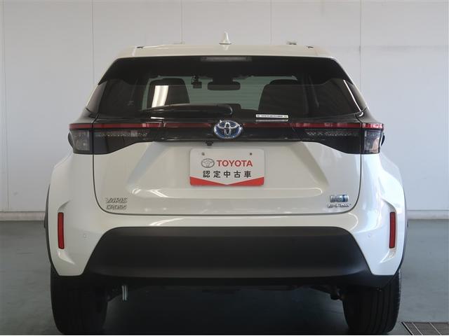 ヤリスクロス ハイブリッドＺ　クルーズＣ　横滑防止装置　リアカメラ　ワンオーナー車　ＬＥＤライト　メモリーナビゲーション　盗難防止装置　電動シート　ドライブレコーダー　ＡＷ　キーレス　スマートキー　ＡＢＳ　ナビ　４ＷＤ　ＥＴＣ（5枚目）