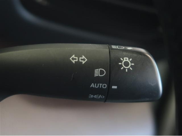 ヤリスクロス ハイブリッドＺ　クルーズＣ　横滑防止装置　リアカメラ　ワンオーナー車　ＬＥＤライト　メモリーナビゲーション　盗難防止装置　電動シート　ドライブレコーダー　ＡＷ　キーレス　スマートキー　ＡＢＳ　ナビ　４ＷＤ　ＥＴＣ（22枚目）