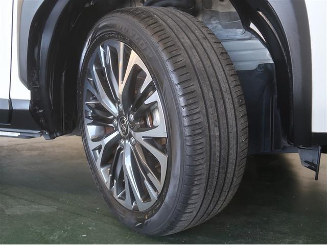 ヤリスクロス ハイブリッドＺ　クルーズＣ　横滑防止装置　リアカメラ　ワンオーナー車　ＬＥＤライト　メモリーナビゲーション　盗難防止装置　電動シート　ドライブレコーダー　ＡＷ　キーレス　スマートキー　ＡＢＳ　ナビ　４ＷＤ　ＥＴＣ（33枚目）