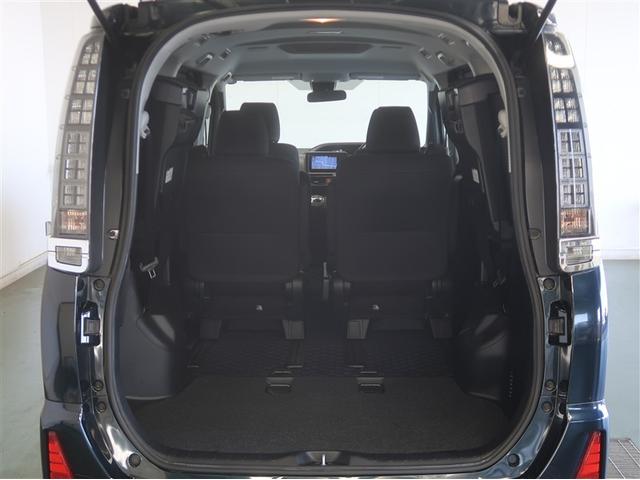 ヴォクシー ＺＳ　煌　地上デジタル　ＴＳＳ　両側パワードア　アイドリングストップ車　パワーウィンド　横滑防止　１オーナ　ＤＶＤ可　盗難防止装置　スマートエントリー　Ｂカメラ　ＬＥＤヘッドライト　メモリーナビ　３列シート（30枚目）