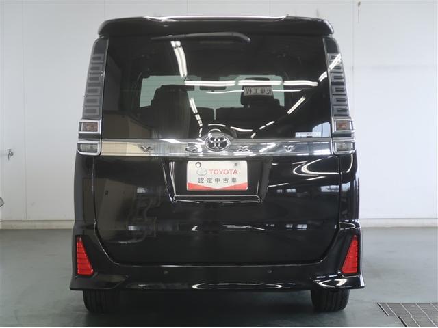 ヴォクシー ZS 煌III プリクラッシュ スマートキ アイスト DVD再生機能 横滑り防止装置 ナビTV アルミ 三列シート WAC 盗難防止 オートエアコン キーレス ETC装備 パワステ メモリナビ クルコン ABS(5枚目)