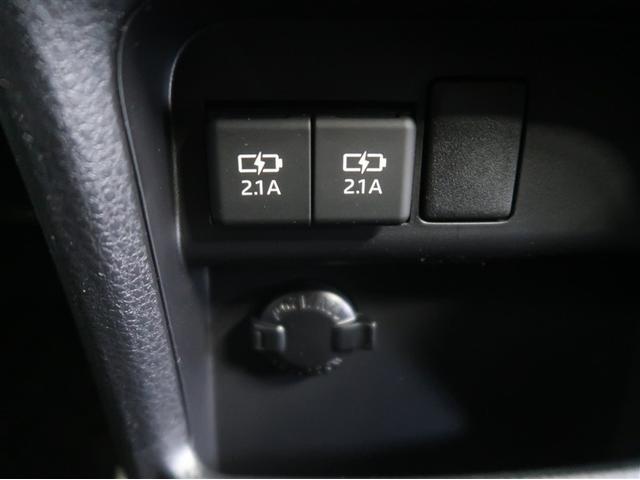 ヴォクシー ZS 煌III プリクラッシュ スマートキ アイスト DVD再生機能 横滑り防止装置 ナビTV アルミ 三列シート WAC 盗難防止 オートエアコン キーレス ETC装備 パワステ メモリナビ クルコン ABS(19枚目)