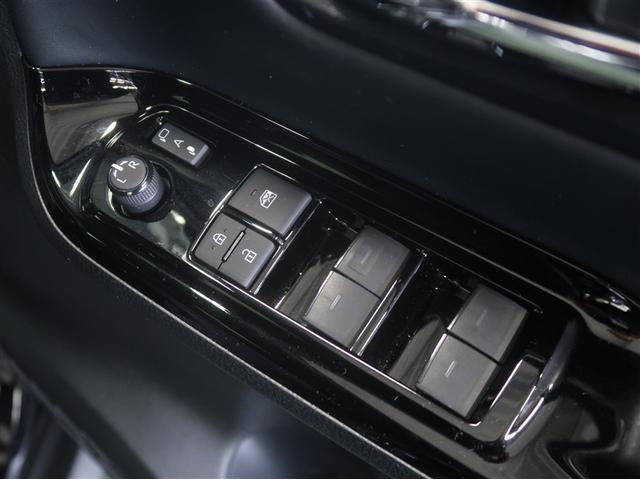 ヴォクシー ZS 煌III プリクラッシュ スマートキ アイスト DVD再生機能 横滑り防止装置 ナビTV アルミ 三列シート WAC 盗難防止 オートエアコン キーレス ETC装備 パワステ メモリナビ クルコン ABS(21枚目)