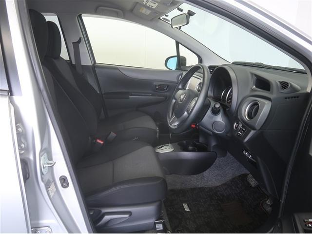 ヴィッツ Ｆ　スマイルエディション　スマートキー・プッシュスタート　ワンセグＴＶ　運転席助手席エアバッグ　ＡＵＸ接続　パワステ　盗難防止システム　ナビＴＶ　メモリーナビ　ワンオーナー　パワーウィンドウ　オートエアコン　キーフリー　ＥＴＣ（30枚目）