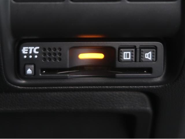 グレイス ハイブリッドＬＸ・ホンダセンシング　ＬＥＤライト　衝突軽減ブレーキ　リアカメラ　ワンオーナー　横滑り防止　サイドカーテンエアバック　ＡＢＳ　クルーズコントロール　キーレス　フルセグＴＶ　スマートキー　ドライブレコーダー　ＤＶＤ　ＥＴＣ（17枚目）