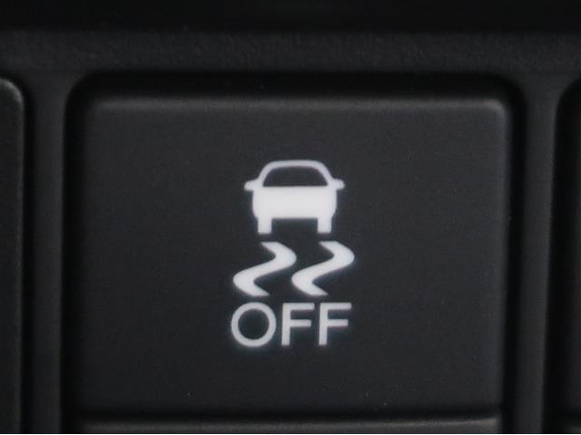 グレイス ハイブリッドＬＸ・ホンダセンシング　ＬＥＤライト　衝突軽減ブレーキ　リアカメラ　ワンオーナー　横滑り防止　サイドカーテンエアバック　ＡＢＳ　クルーズコントロール　キーレス　フルセグＴＶ　スマートキー　ドライブレコーダー　ＤＶＤ　ＥＴＣ（23枚目）