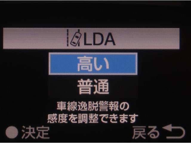 シエンタ ハイブリッドＧ　クエロ　地デジＴＶ　盗難防止　横滑り防止　ＬＥＤライト　クルコン　スマートキー　ＥＴＣ　１オーナー　バックモニタ　ＤＶＤ　オ－トエアコン　メモリ－ナビ　エアバッグ　３列シート　アイドリングストップ　ナビ＆ＴＶ（15枚目）
