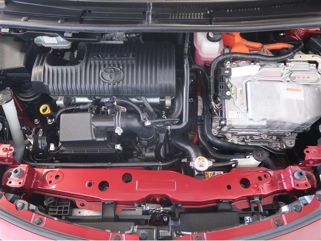 シエンタ ハイブリッドＧ　クエロ　地デジＴＶ　盗難防止　横滑り防止　ＬＥＤライト　クルコン　スマートキー　ＥＴＣ　１オーナー　バックモニタ　ＤＶＤ　オ－トエアコン　メモリ－ナビ　エアバッグ　３列シート　アイドリングストップ　ナビ＆ＴＶ（36枚目）