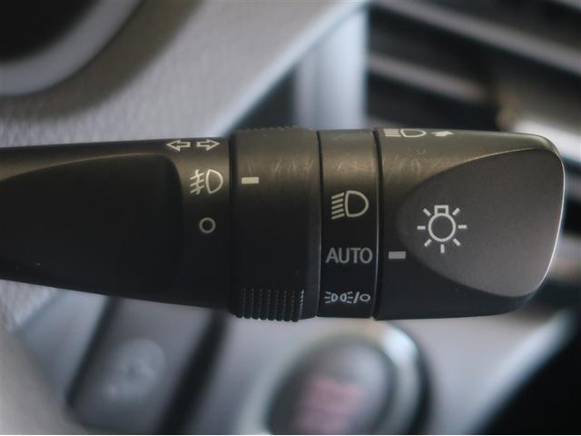 ノア Ｓｉ　ダブルバイビーＩＩＩ　バックＭ　両側オートスライドドア　イモビライザー　プリクラッシュＳ　ＬＥＤヘッドライト　リアエアコン　キーレス　エアバッグ　オートエアコン　デュアルエアバック　１オーナー　アルミホイール　ＡＢＳ（24枚目）