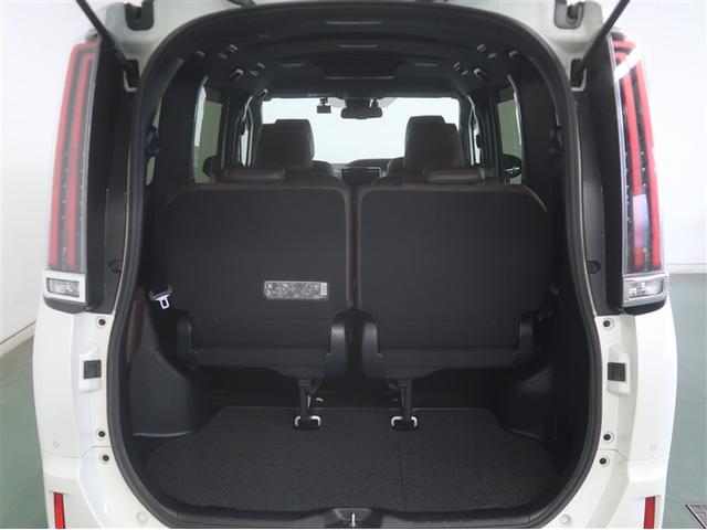 エスクァイア ハイブリッドＧｉ　プレミアムパッケージ　地上デジタル　衝突被害軽減　ＬＥＤライト　Ｂカメラ　クルコン　スマートキー　メモリナビ　ナビ＆ＴＶ　キーレス　ドラレコ　盗難防止装置　ＤＶＤ再生　ＡＢＳ　３列シート　ＥＴＣ　アルミ　オートエアコン（32枚目）