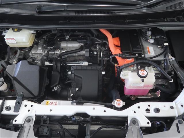 エスクァイア ハイブリッドＧｉ　プレミアムパッケージ　地上デジタル　衝突被害軽減　ＬＥＤライト　Ｂカメラ　クルコン　スマートキー　メモリナビ　ナビ＆ＴＶ　キーレス　ドラレコ　盗難防止装置　ＤＶＤ再生　ＡＢＳ　３列シート　ＥＴＣ　アルミ　オートエアコン（36枚目）